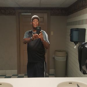 Meet your Posher, Dwight